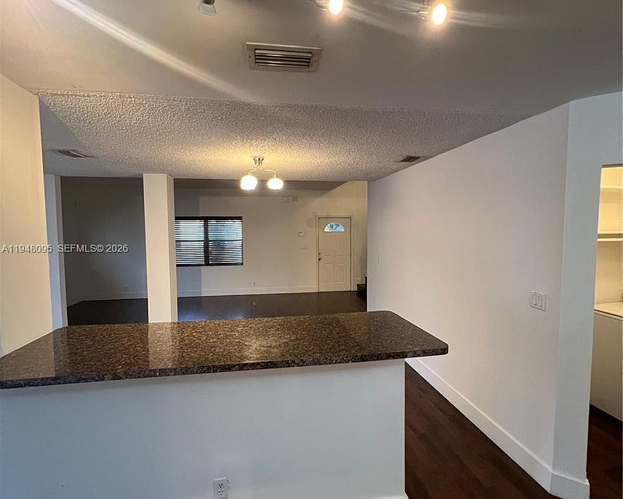 1st image of 561 Racquet Club Rd APT 21