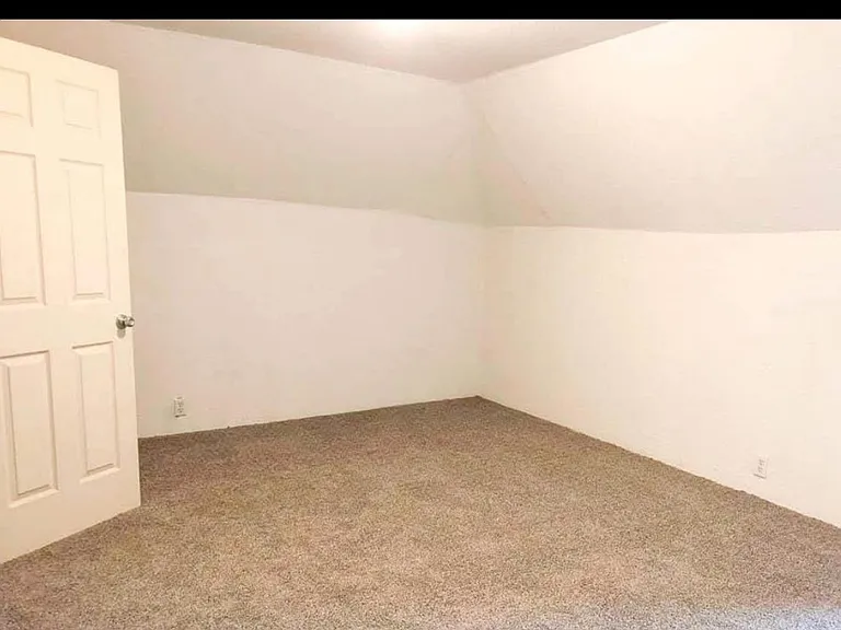 127 Kentucky Ave — Photo 7