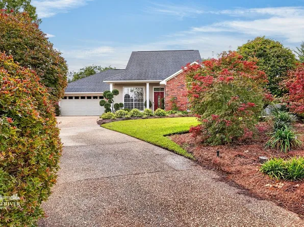 7854 Millicent Cir, Shreveport, LA 71105