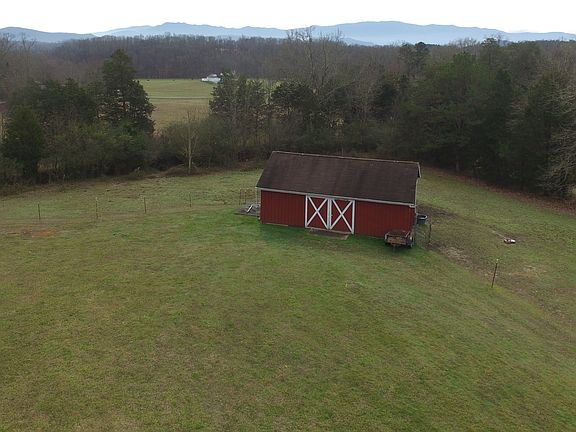 Horse Barn , Mountain Views