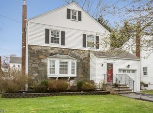 1083 Mayfair Rd, Union, NJ 07083