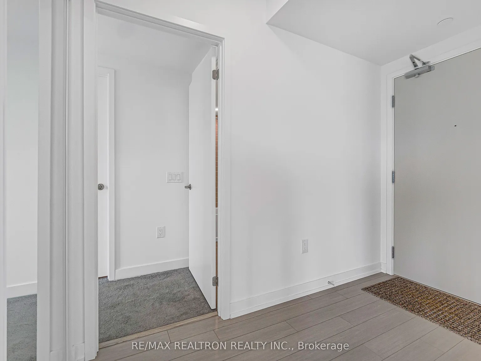 2 bed, $2,500 — Photo 4