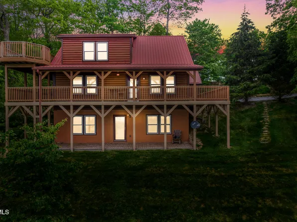 5285 Callalantee Dr, Mountain City, TN 37683