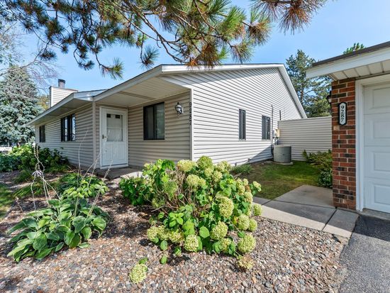 9287 73rd St S, Cottage Grove, MN 55016