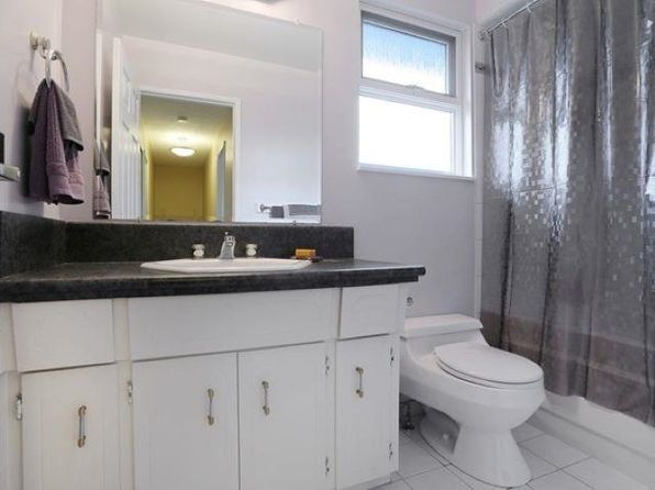 4 bedroom rental in Delta — photo 18