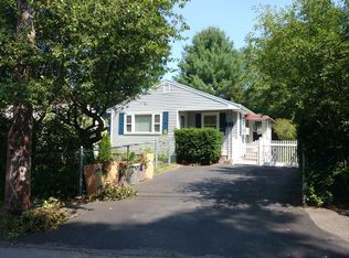 59 Crosstown Ave, West Roxbury, MA 02132