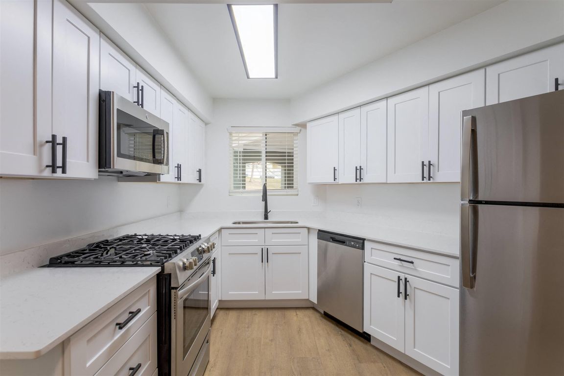 The Jax, Nashville, TN, Kitchen