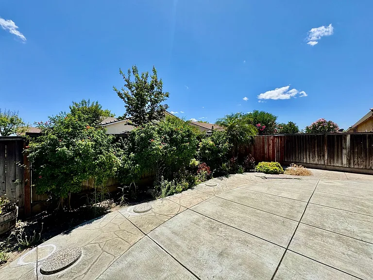 824 El Tesoro Ln — Photo 13