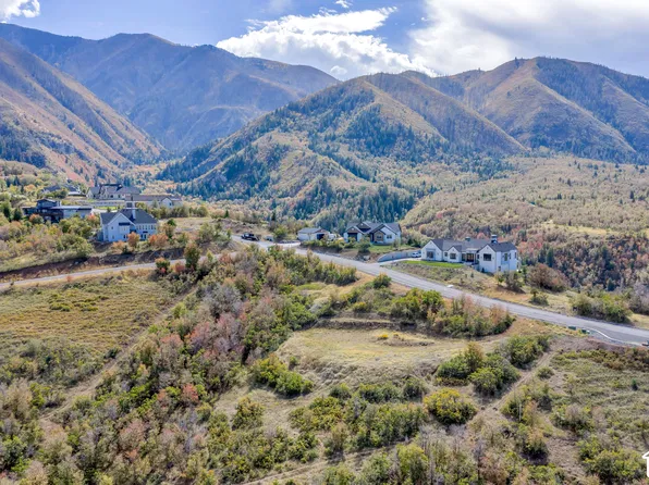 1395 Eagle Nest Dr, Woodland Hills, UT 84653
