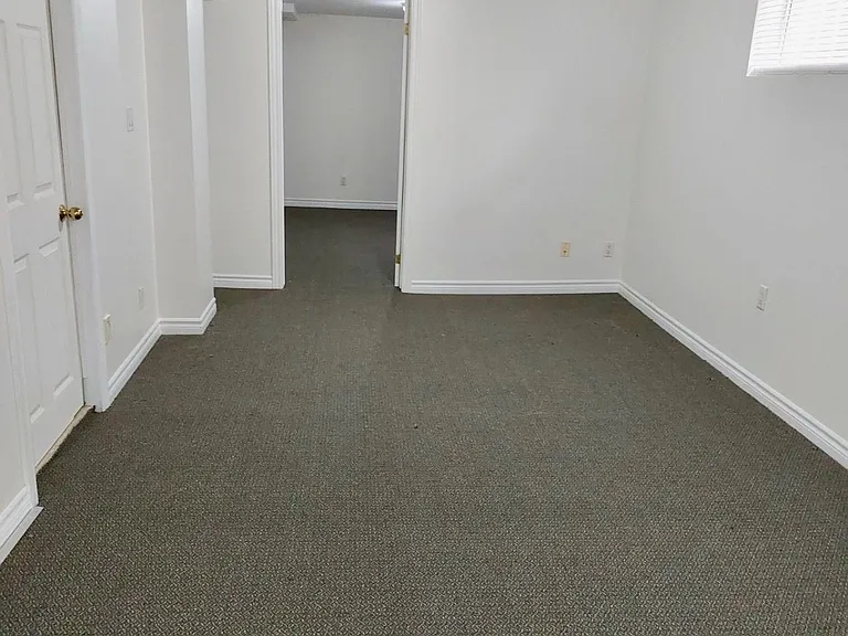 28 Gorman Park Rd #LOWER — Photo 6