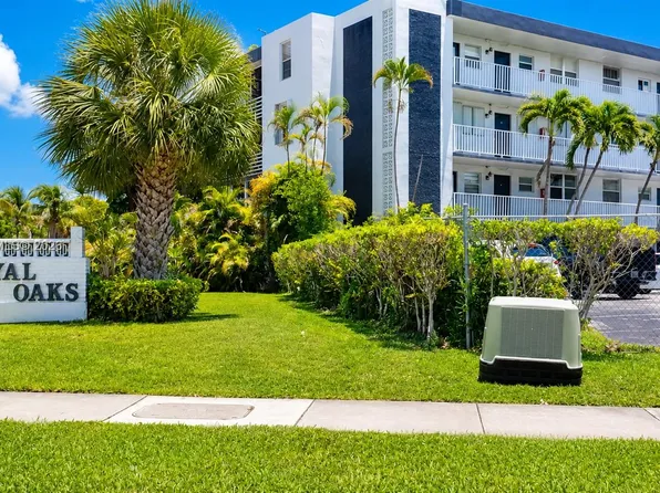 447 NE 195th St APT 117, Miami, FL 33179