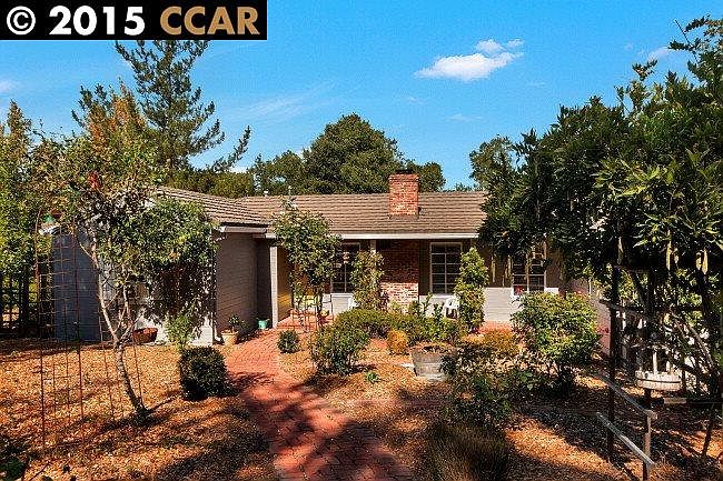 2nd image of 33 Pidgeon Ct