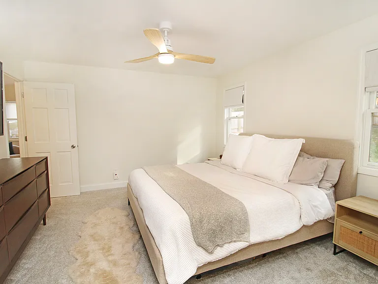7416 Lansdowne Ave — Photo 16