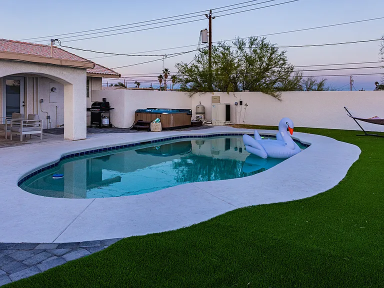 16 Nolina Ln — Photo 95