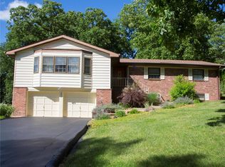 234 Pleasant Grove Ave, Ballwin, MO