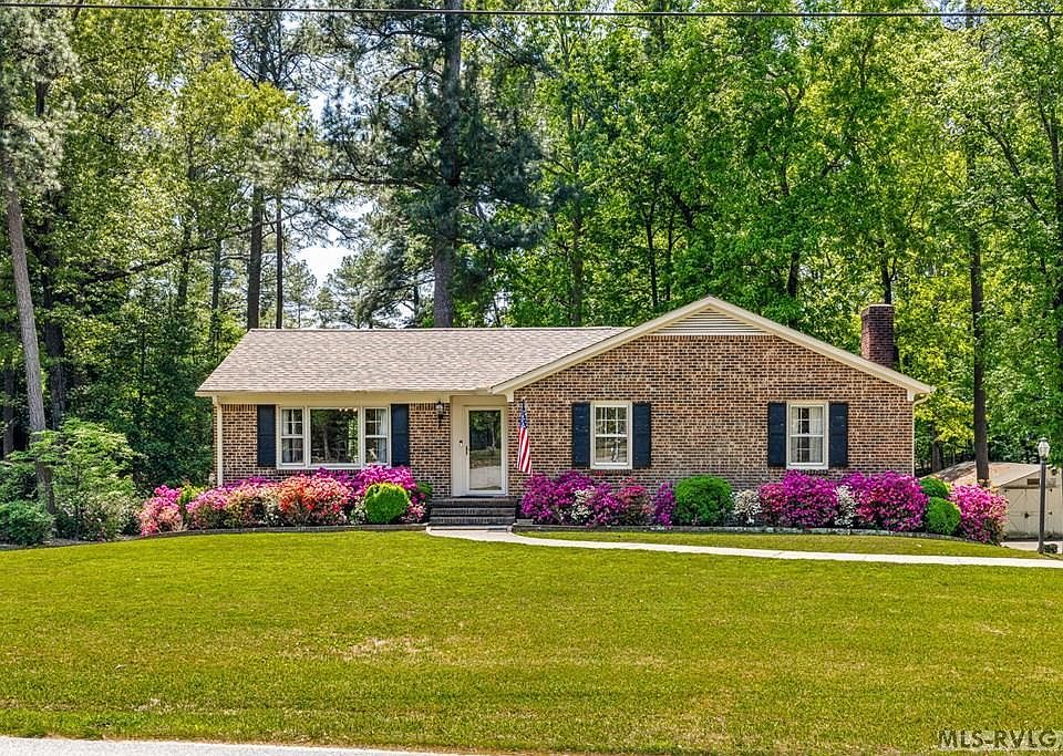 1st image of 1513 Walnut Dr