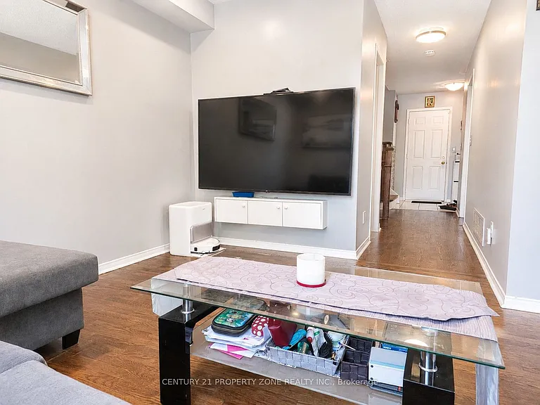 710 Stonebridge Ave — Photo 4