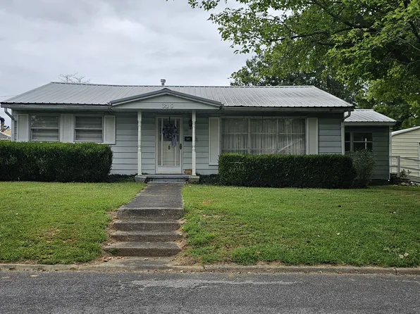 305 N Walker St, Marion, KY 42064