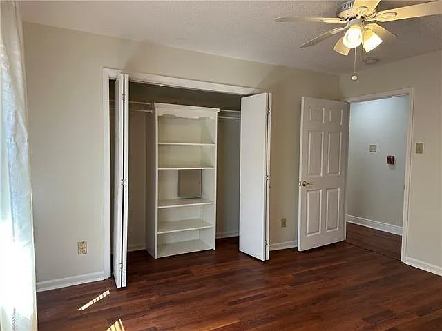 916 Martin Behrman Walk — Photo 15