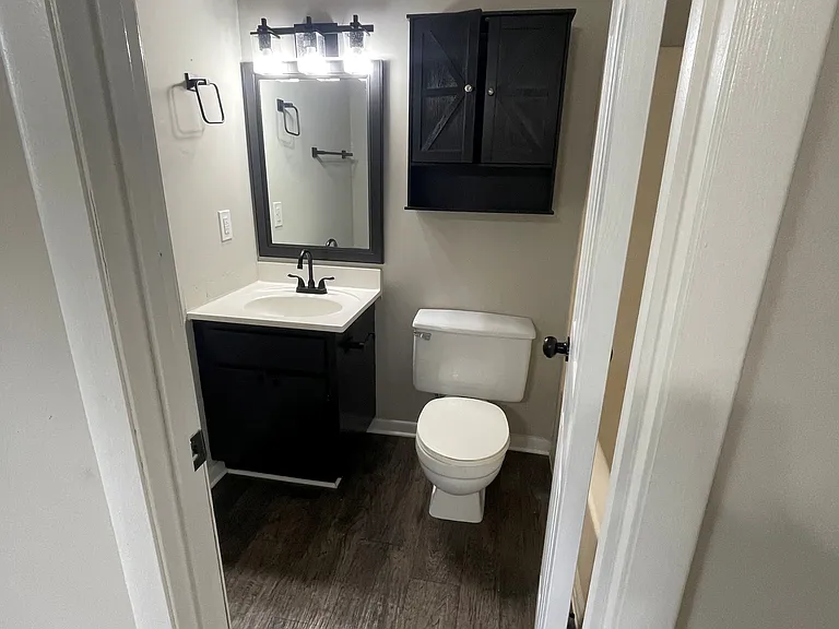 Oak Terrace Apartments — Photo 44
