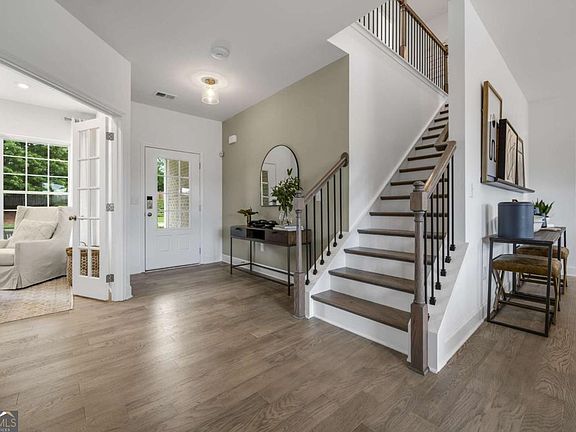 6th image of this home