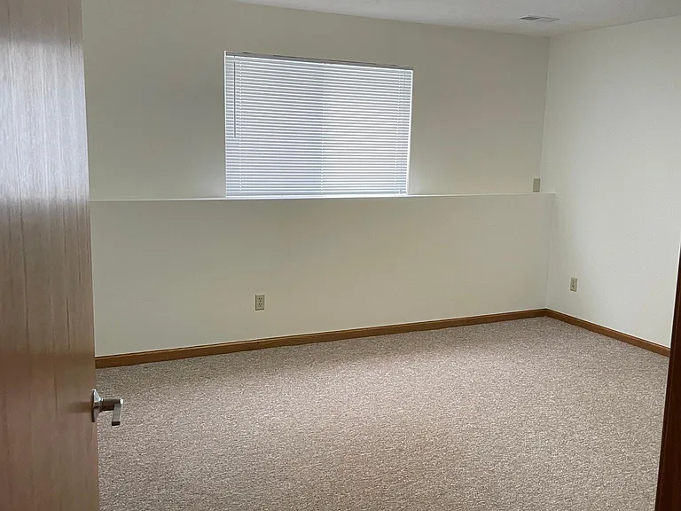 6855 Hanna Lake Ave SE — Photo 16