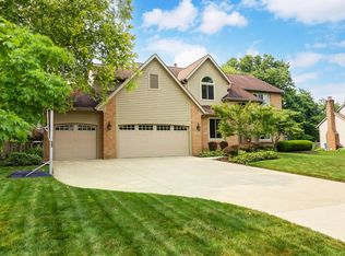 9649 Crawford Dr, Pickerington, OH