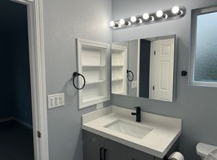 1122 Cleveland St UNIT A, Redwood City, CA 94061