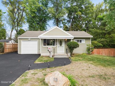 13 Stirrup Drive, Albany, NY, 12205