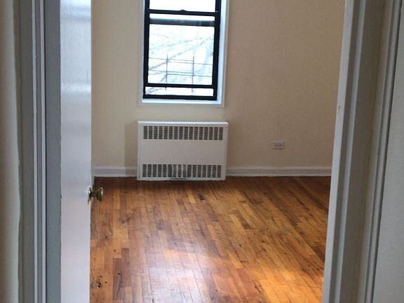 5th image of 83-20 141 Street Briarwood #3E