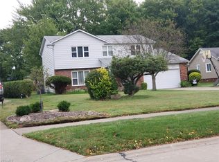 5027 Cheswick Dr, Solon, OH 44139