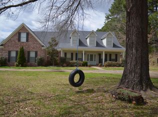 273 Malone Rd S, Hernando, MS 38632