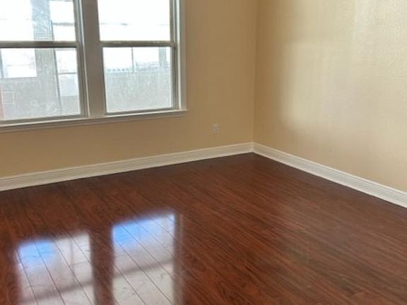 2nd image of 4702 Planters Ridge Dr