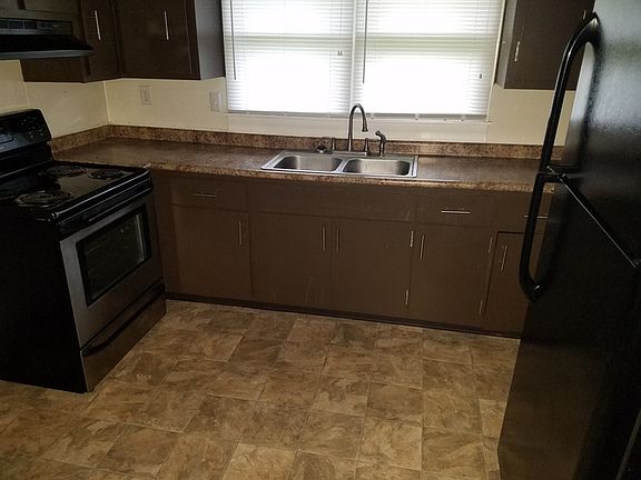 5th image of 6563 Lorraine Dr