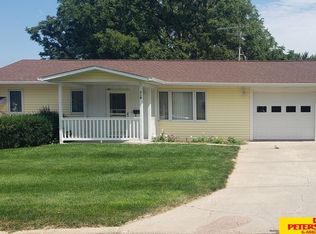 218 S Chambers St, Coleridge, NE 68727