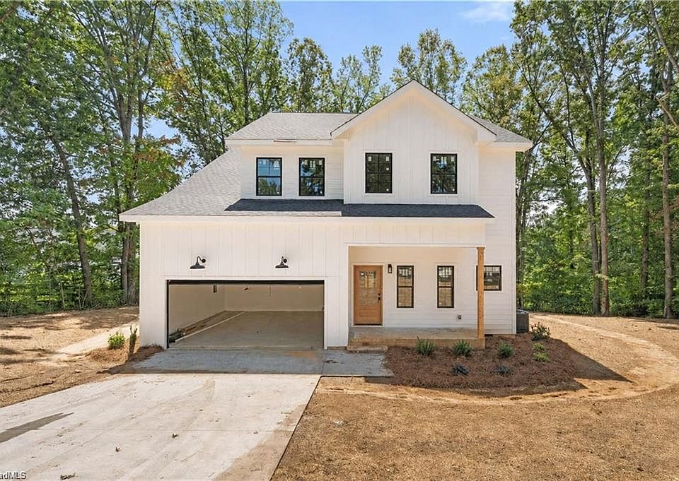 1st image of 4728 Spitfire Ln