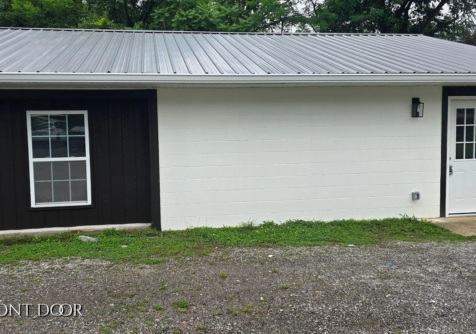 2 bed, 785 sqft, $1,600 — Photo 2