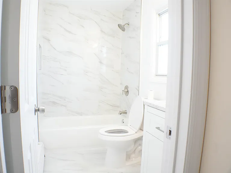 300 Cator Ave #2 — Photo 17