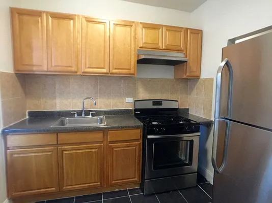 Rented by Bohemia Realty Group | media 11