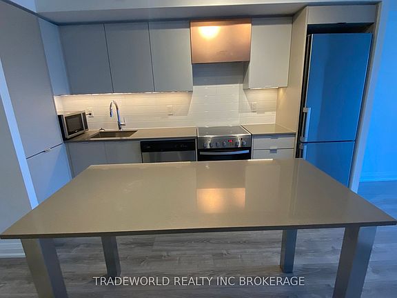 5th image of 30 Gibbs Rd #1201