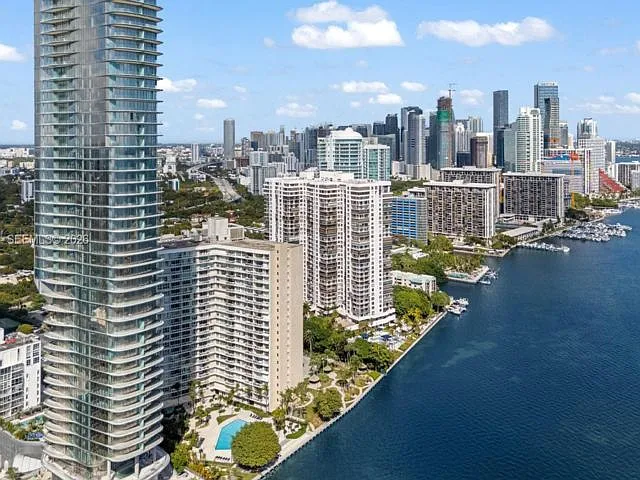 2451 Brickell Phl Ave — Photo 14