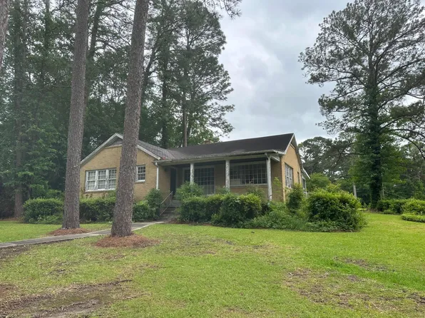 1904 Adeline St, Hattiesburg, MS 39401