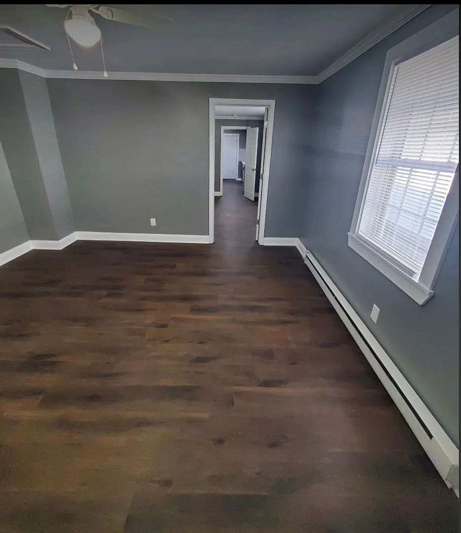 528 Manchester St — Photo 3