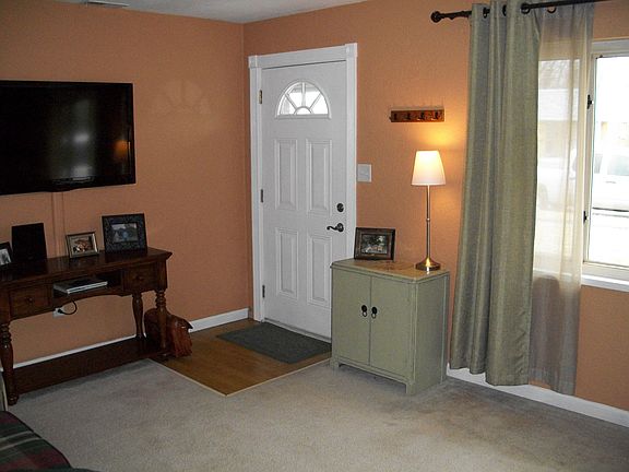Living room/ front entrance.
