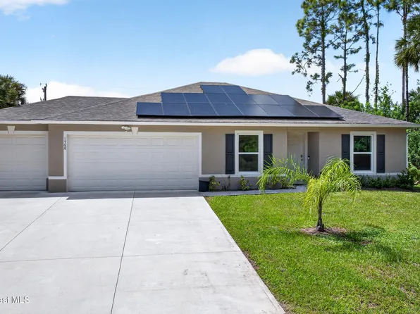 1568 Seeley Cir NW, Palm Bay, FL 32907