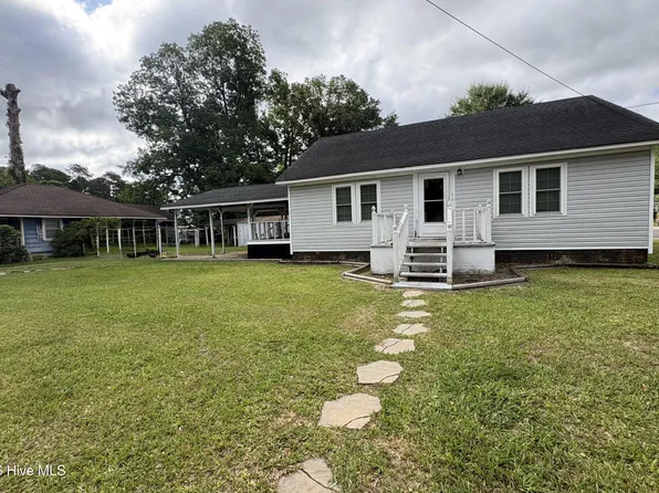 51 Oak Street, Brunswick, NC 28424