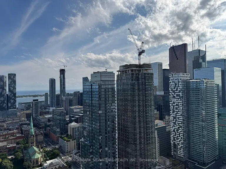 88 Queen St E #4803 — Photo 11
