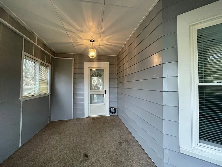 205 Cayuga St — Photo 5