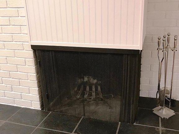 4th image of 808 S Gretna Green Way APT 6