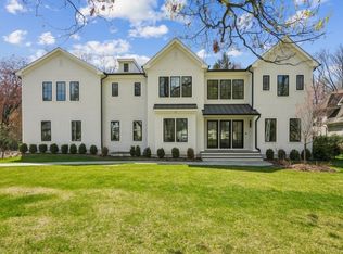 11 Addison Dr, Short Hills, NJ 07078